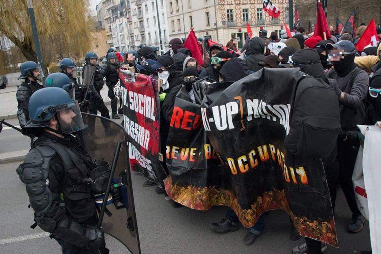 Lire la suite à propos de l’article CONTRE L’ISOLEMENT AU TRAVAIL ET EN MANIF : CASSONS TOUTES LES NASSES !